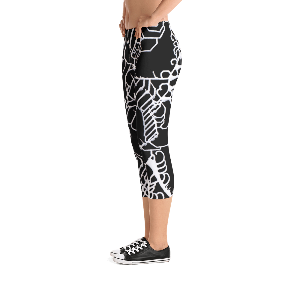 Vibratory Elemental Capri Leggings